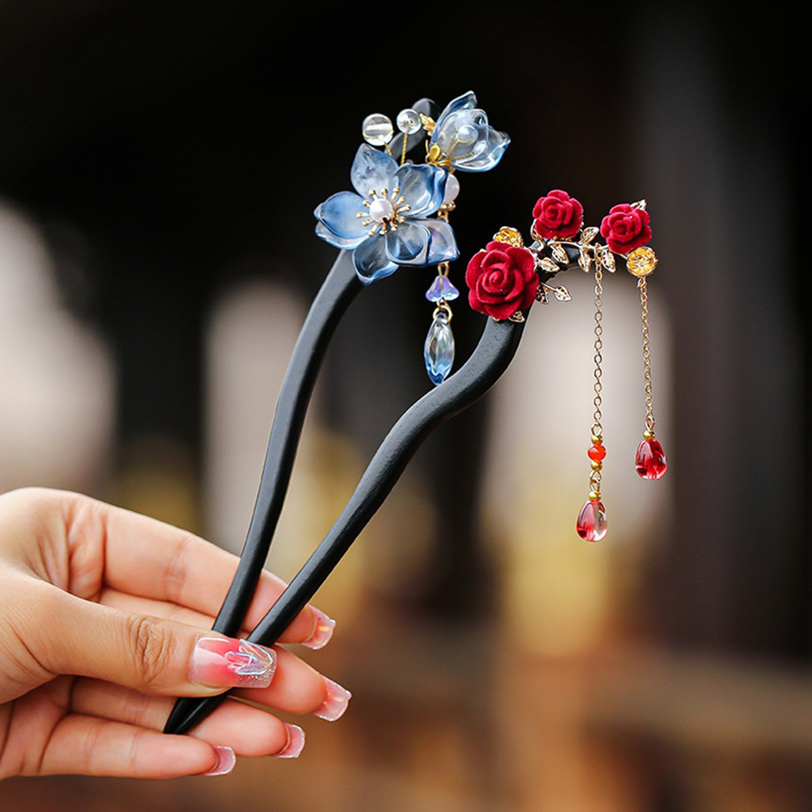 Women Accessories On Sale - กิ๊บติดผมพู่ดอกไม้สไตล์จีน วินเทจ ไม้ประดับมุก ดีไซน์สวยงาม หรูหรา สำหรับสาวๆ